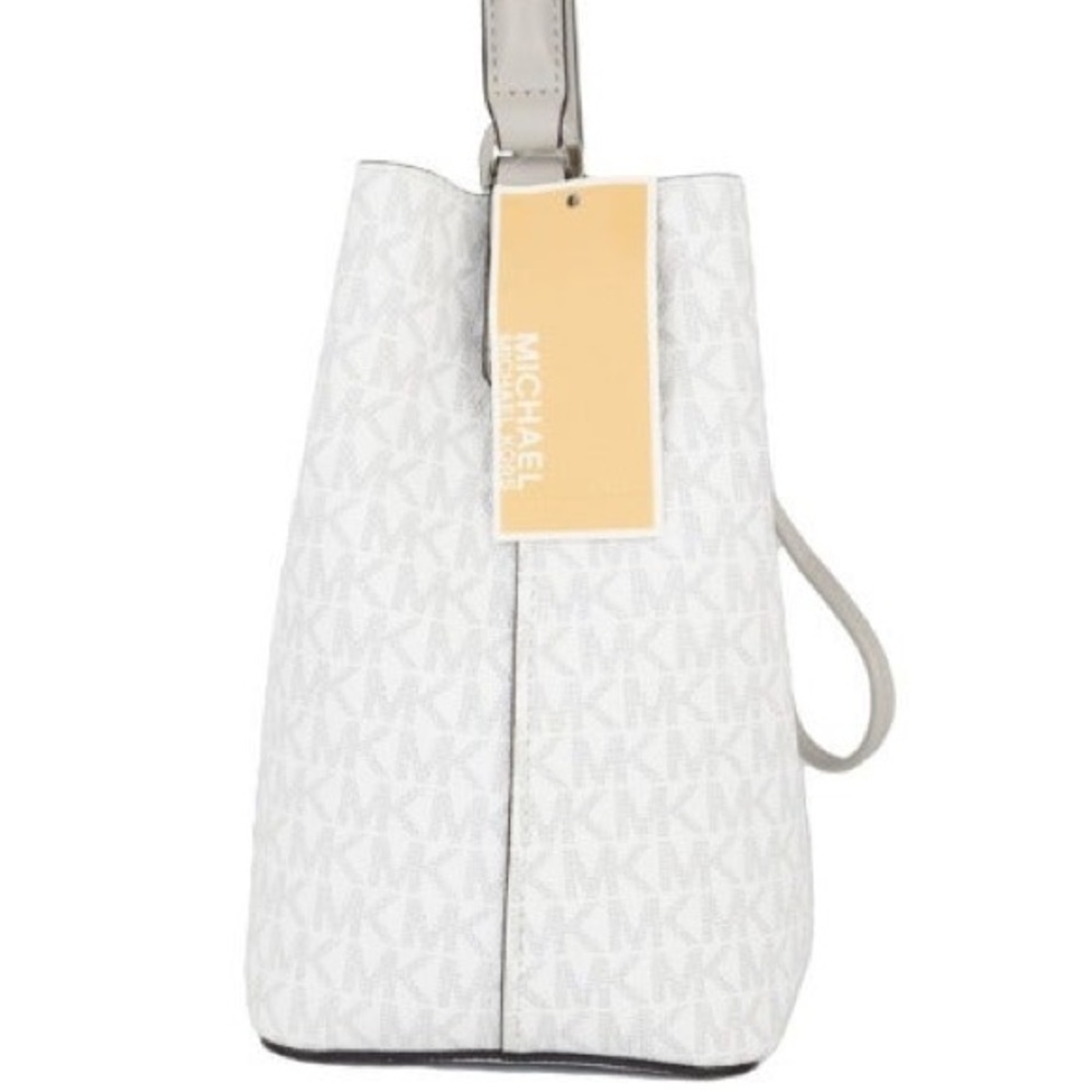MICHAEL KORS SURI MEDIUM BUCKET BAG - Picture 6 of 11